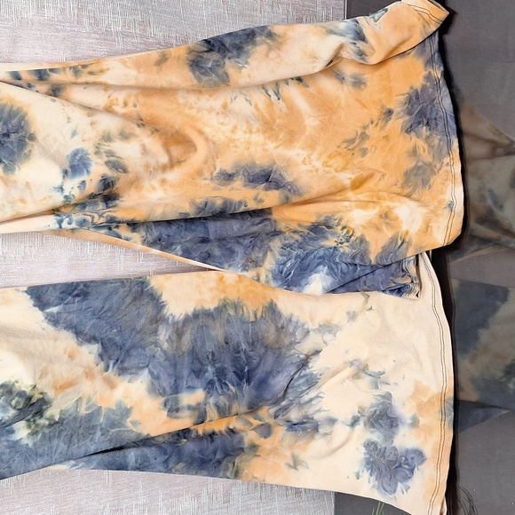 Ladies 2 piece size 2X outfit. - Picture 8 of 8